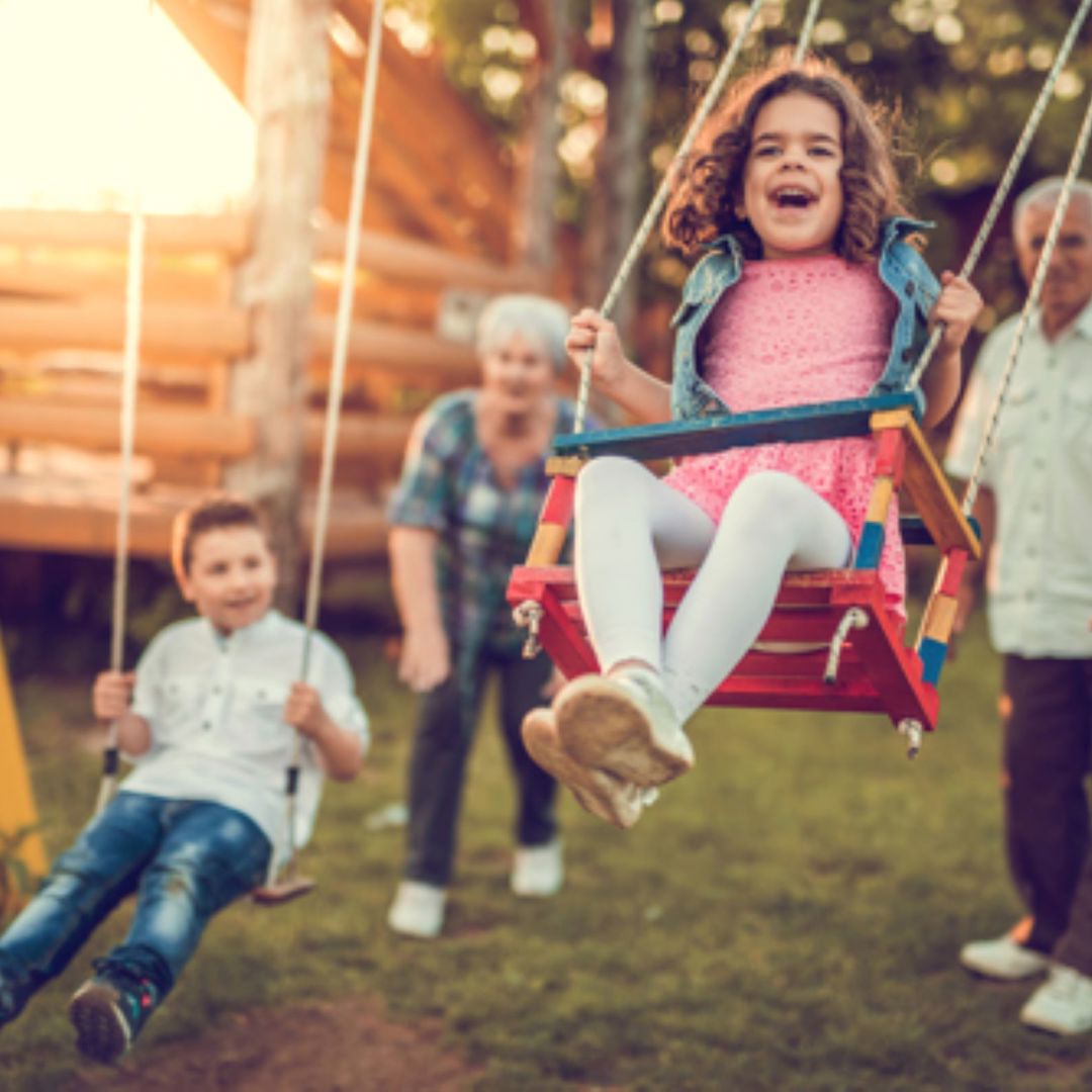 Grootouders Spelen Kleinkinderen Bevraging